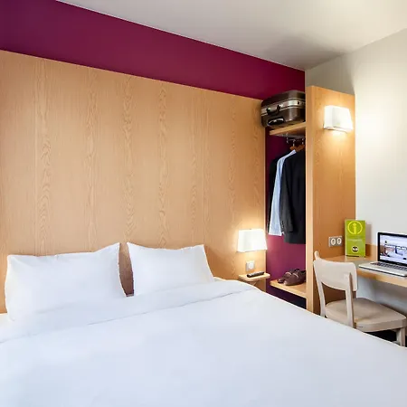 Marne-la-vallee Hotel